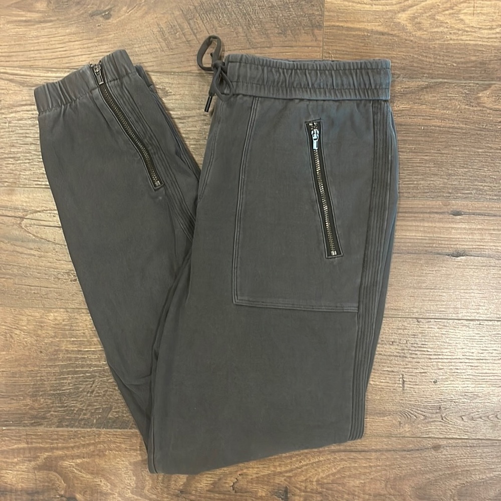 Athleta Cargo Pants